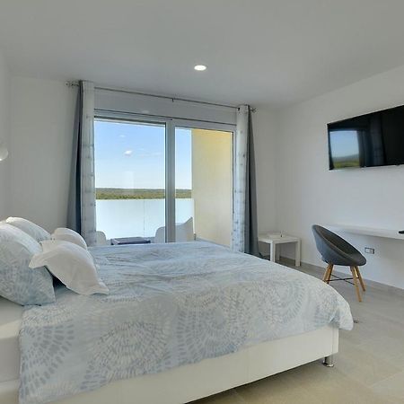 Villa White Barbariga Luaran gambar