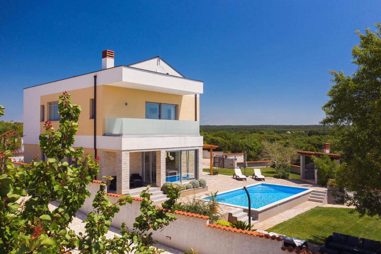 Villa White Barbariga Luaran gambar