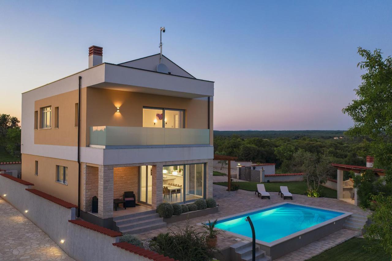 Villa White Barbariga Luaran gambar
